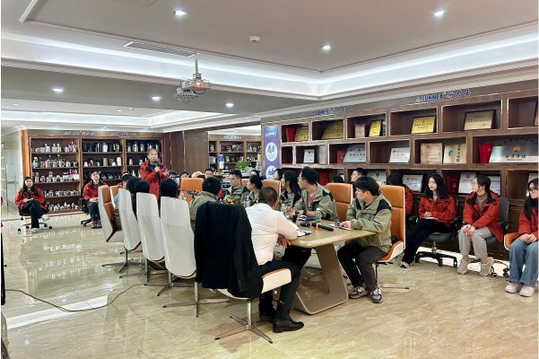 Sunnex Kiến thức sản phẩm và đào tạo kỹ năng kinh doanh được tổ chức tại văn phòng Thâm Quyến